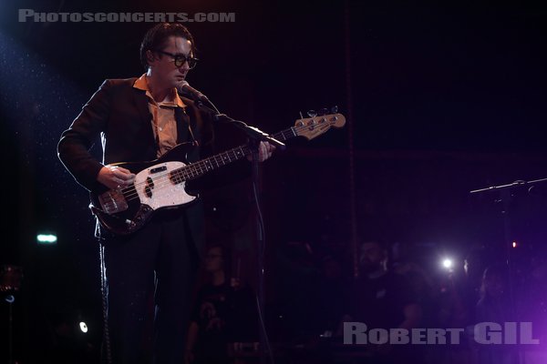 YARD ACT - 2024-04-05 - PARIS - Cabaret Sauvage - 